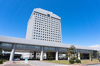 新潟県庁舎