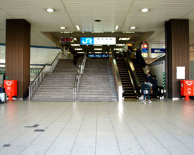 新大阪駅正面口（1階）